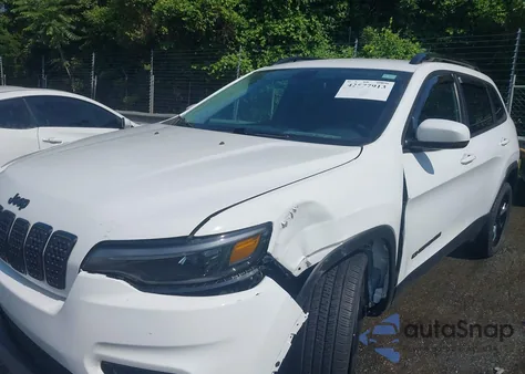 2019 Jeep Cherokee Altitude Fwd from USA, damaged, VIN 1C4PJLLB0KD411789